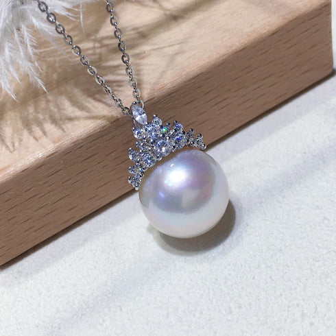 Ice Queen Zirconia Pearl Pendant Necklace - Silver / Gold